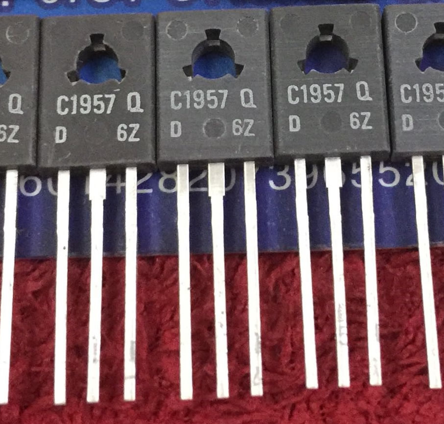 2SC1957Q C1957Q C1957 New Original TO-126 5PCS/LOT