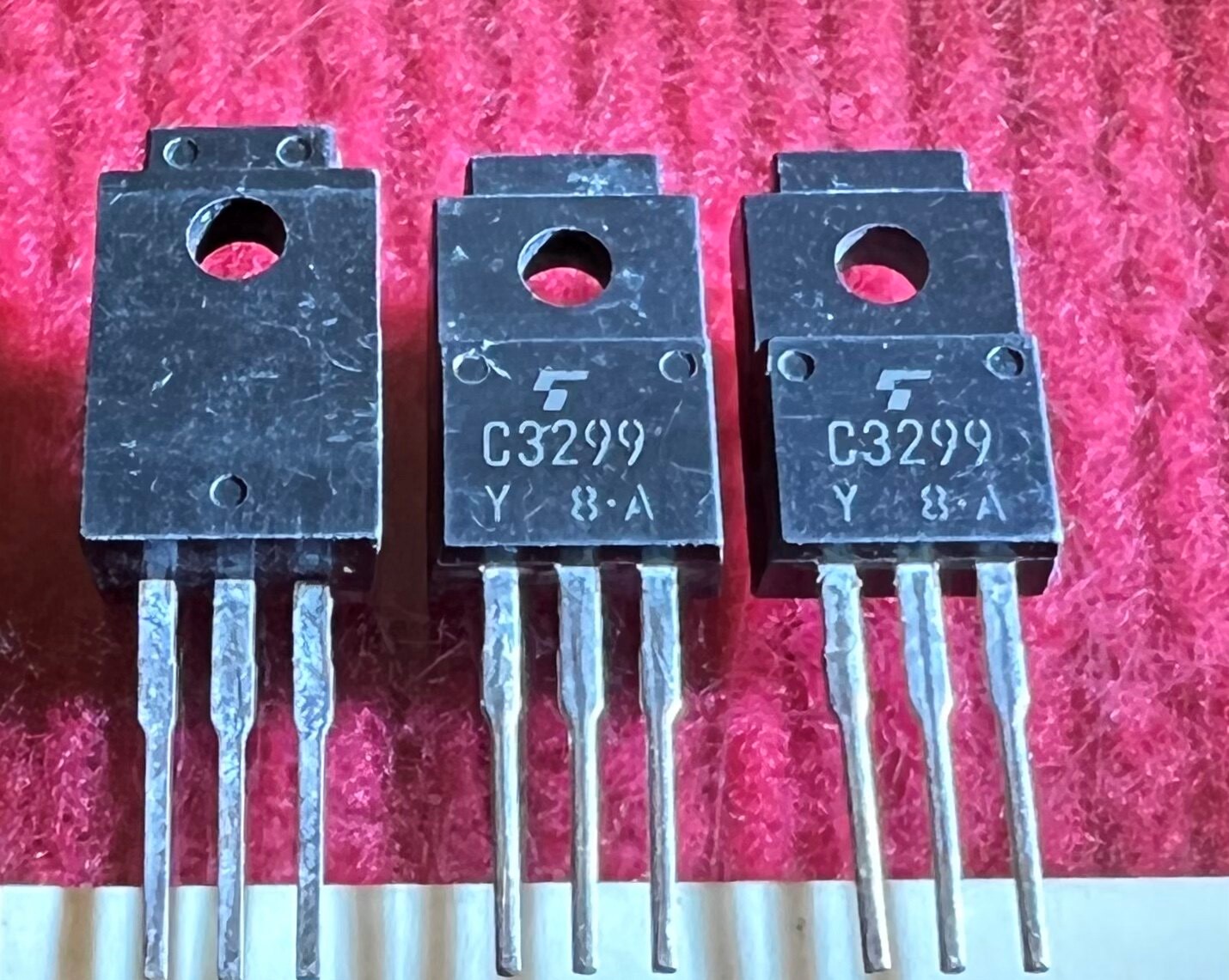 C3299 2SC3299 Toshiba new original TO-220F