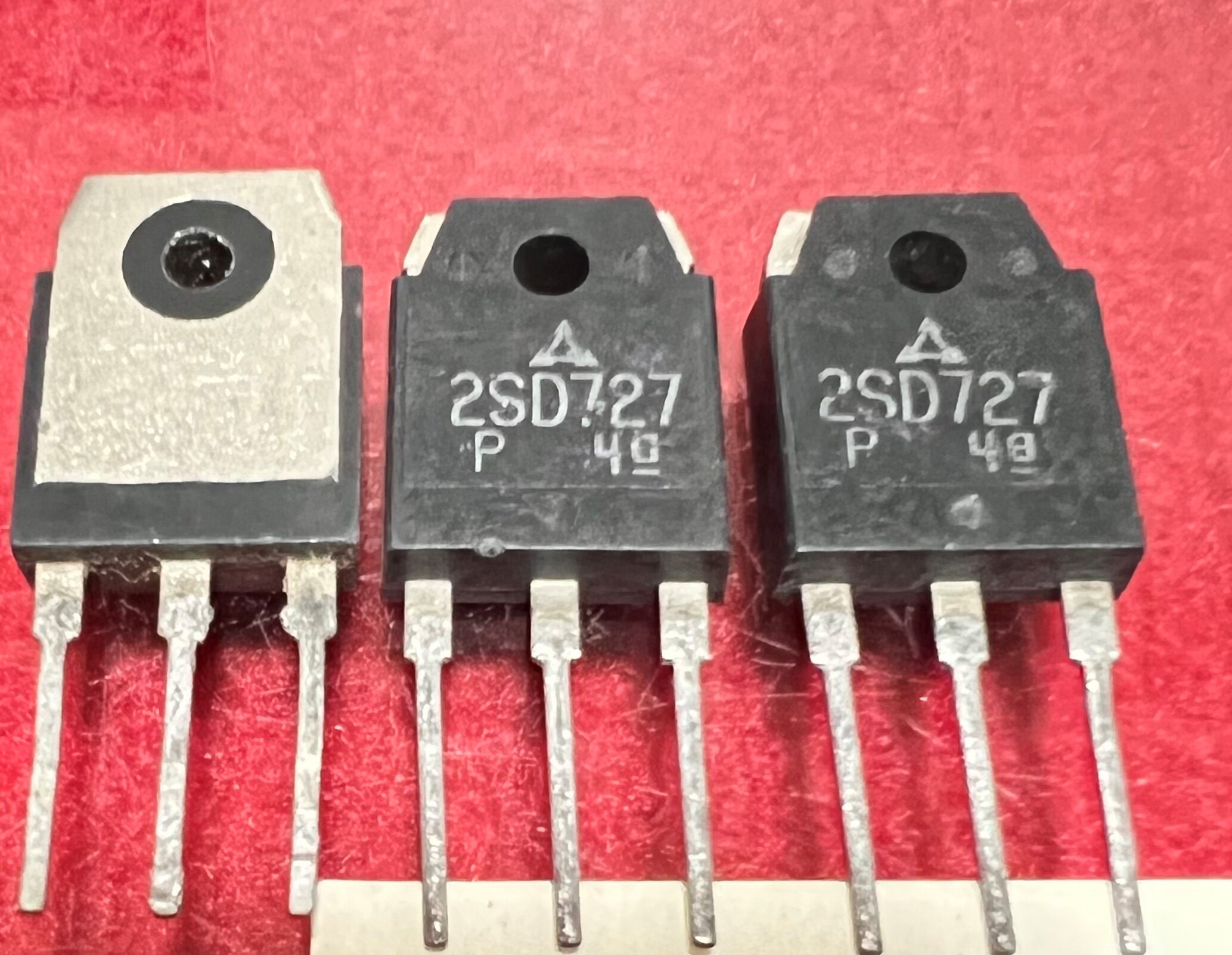 2SD727 D727 TOSHIBA NEW TO-3P