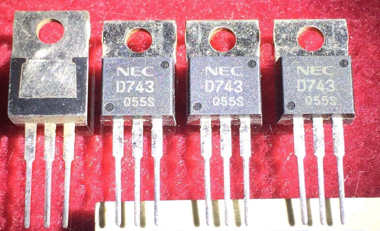 2SD743 D743 New Original NEC TO-220 5pcs/lot