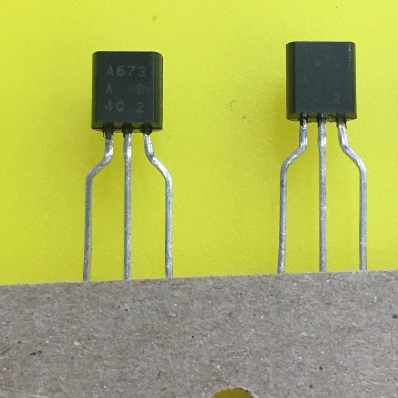 2SA673 A673 Original TO-92 BJT 5pcs/lot