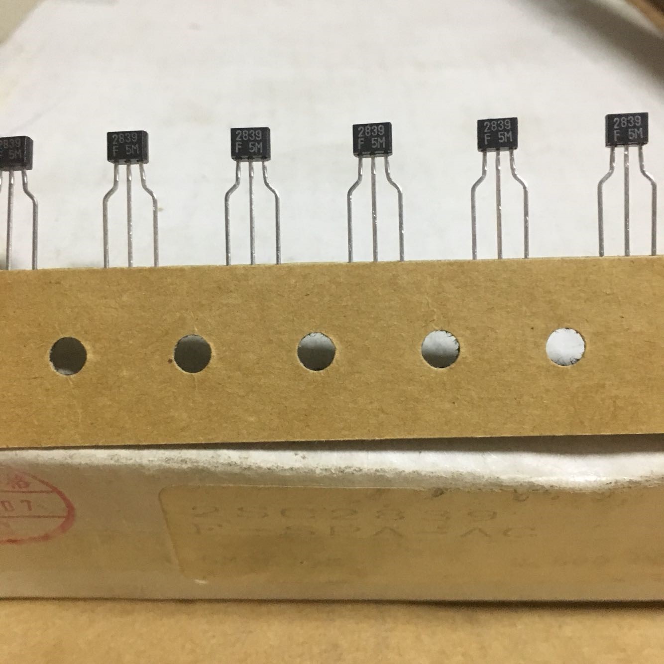 2SC2839F-SPA-A C2839F Original Sanyo TO-92S 5pcs/lot