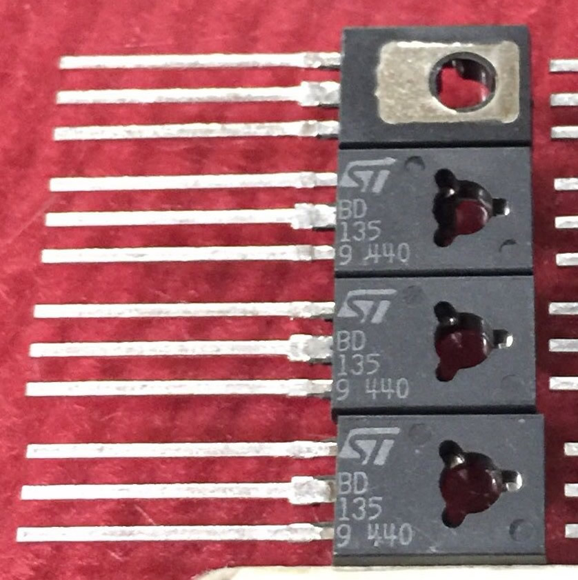 BD135 BD136 New Original ST TO-126 5pair/lot