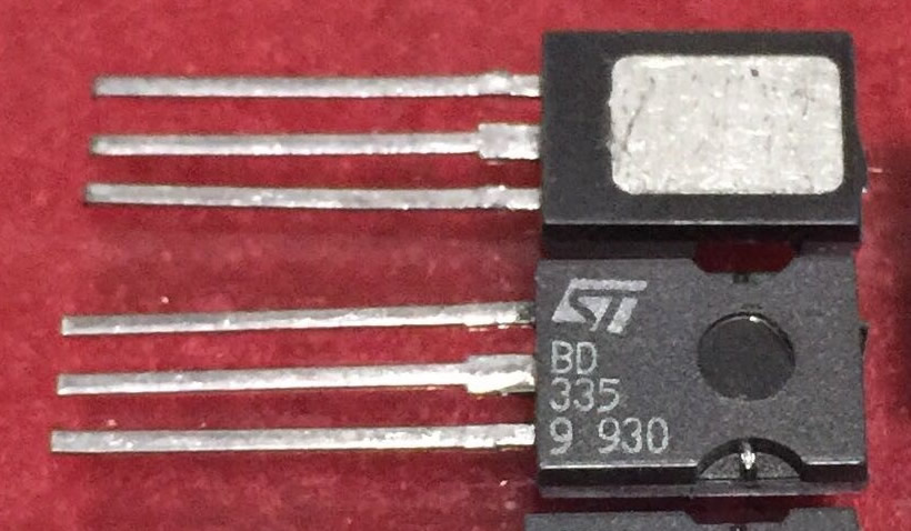 BD335 New Original ST TO-126 5PCS/LOT