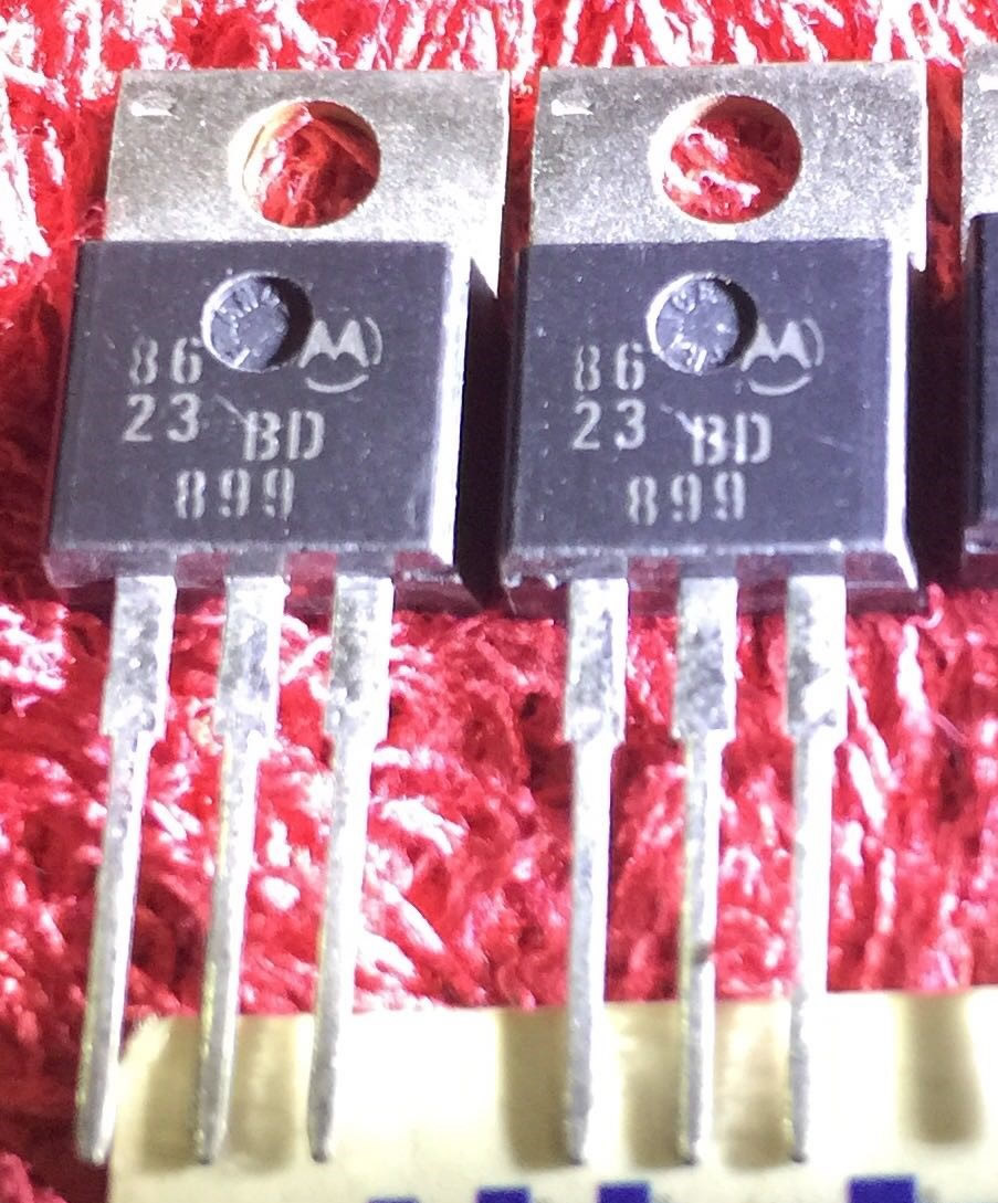 BD899 New Original TO-220 5PCS/LOT