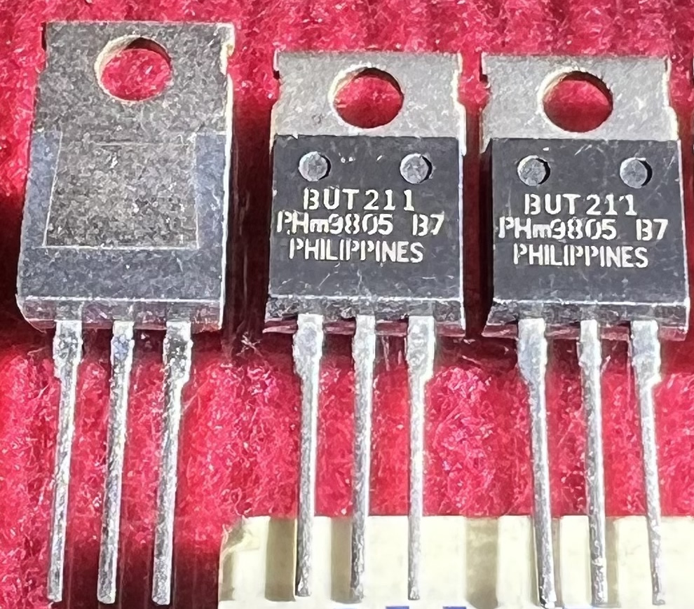 BUT211 TO-220