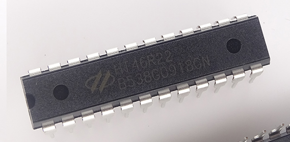 HT46R22 New DIP-24 5PCS/LOT