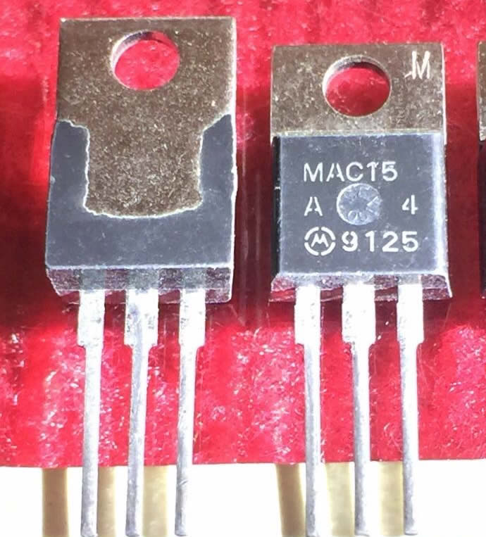 MAC15 MAC15A4 MAC15-A4 SCR TO-220