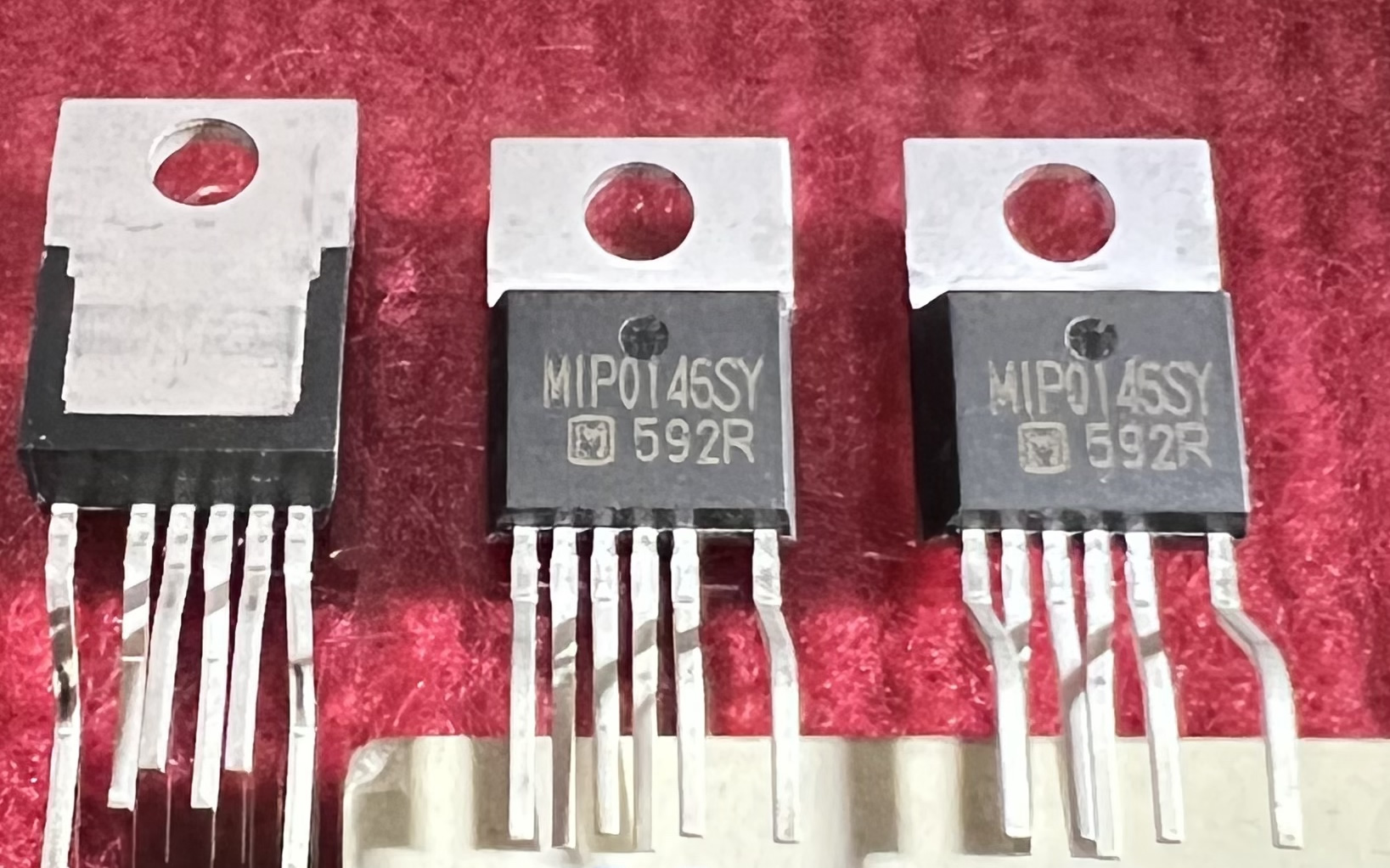 MIP0146SY Panasonic TO-220-6