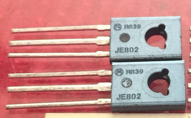 MJE802 JE802 New Original Motorola TO-126 5PCS/LOT