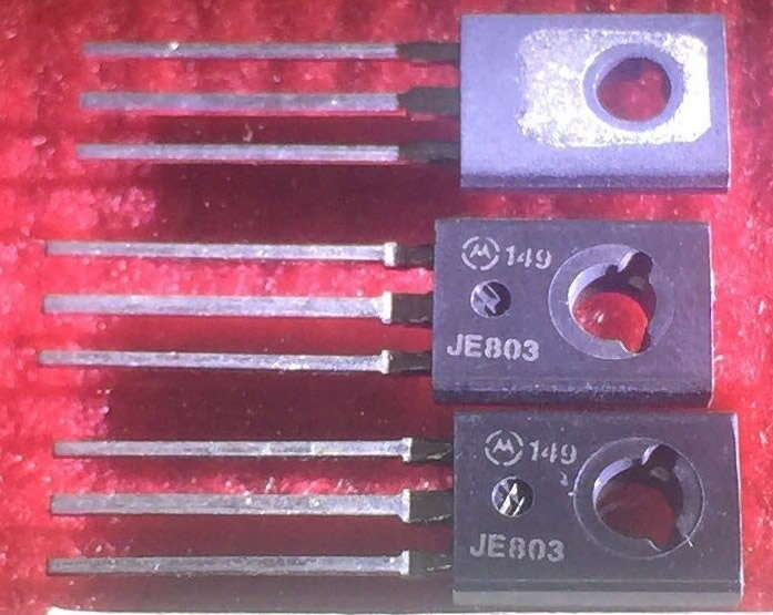 MJE803 JE803 New Original Motorola TO-126 5PCS/LOT