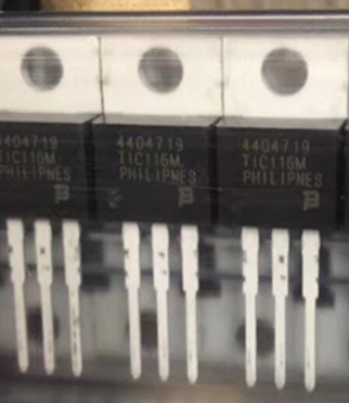 TIC116M TO-220 600V 8A 5pcs/lot