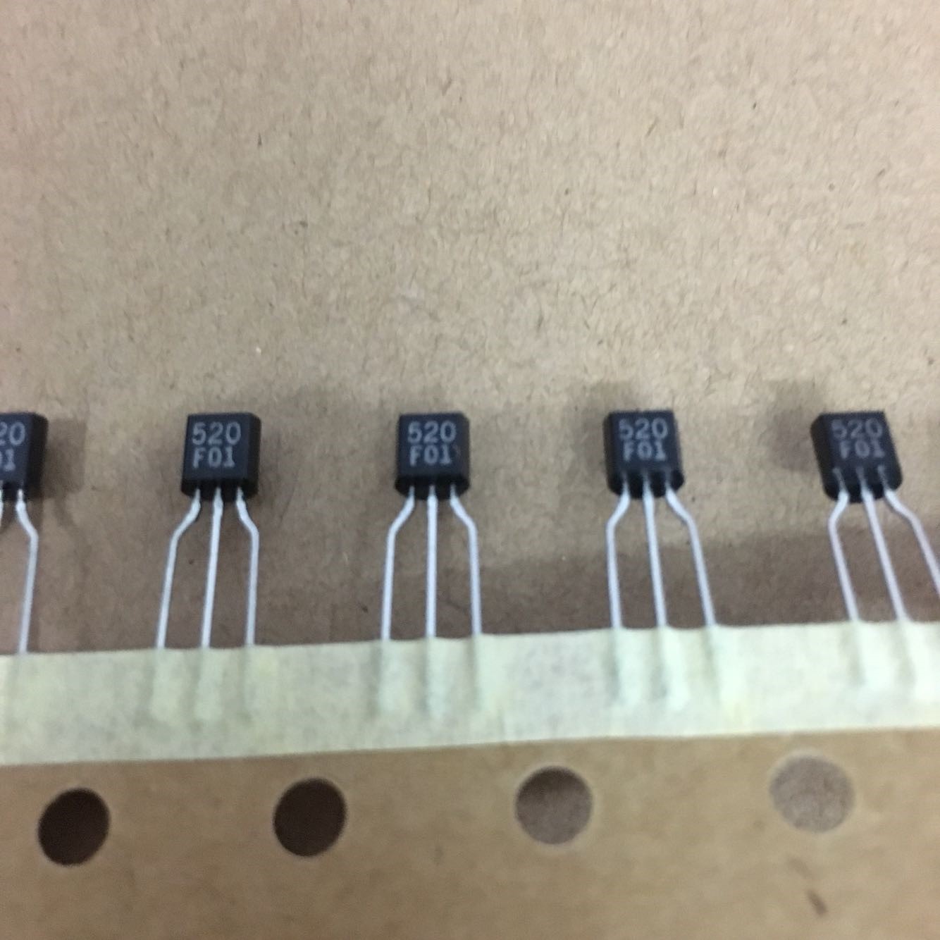 KV1520NT KV520 520 Original TOKO TO-92 5pcs/lot